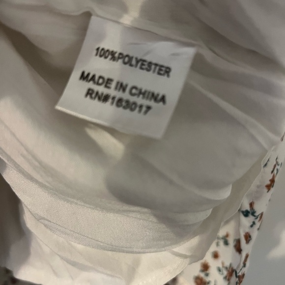 Princess Polly Floral Camisole in Cream and Brown size 0 (SKU K113) - Picture 5 of 11